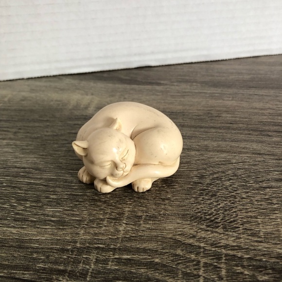 Franklin Mint Curio Cats Netuke Cat - Picture 2 of 8